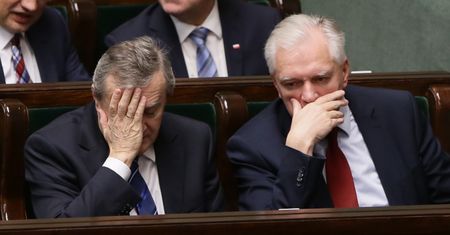 Gowin idzie w ślady Orbana. Chce obniżenia CIT z 19 do 9 proc.