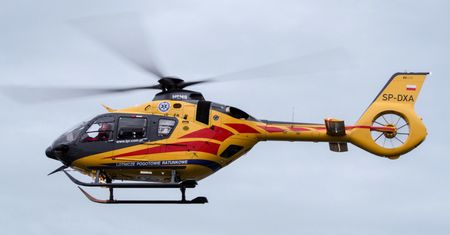 Wielkopolskie. Groźny wypadek przy pracy. Maszyna przygniotła głowę mężczyzny