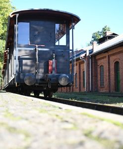 Śląskie. Stacja wąskotorówki nabrała blasku