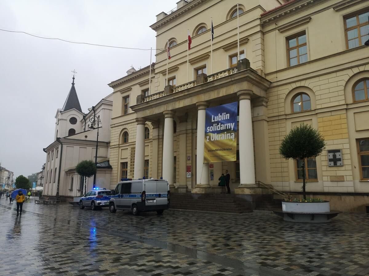 Alarm bombowy w Urzędzie Miasta Lublin