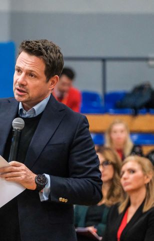 Nocna prohibicja w Warszawie. Trzaskowski mówi jasno: wróciłaby komuna