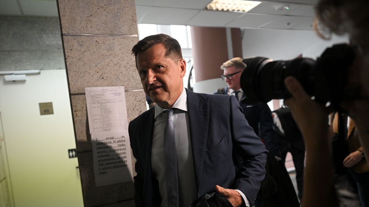 PAP / Marcin Obara  / Na zdjęciu: Cezary Kucharski