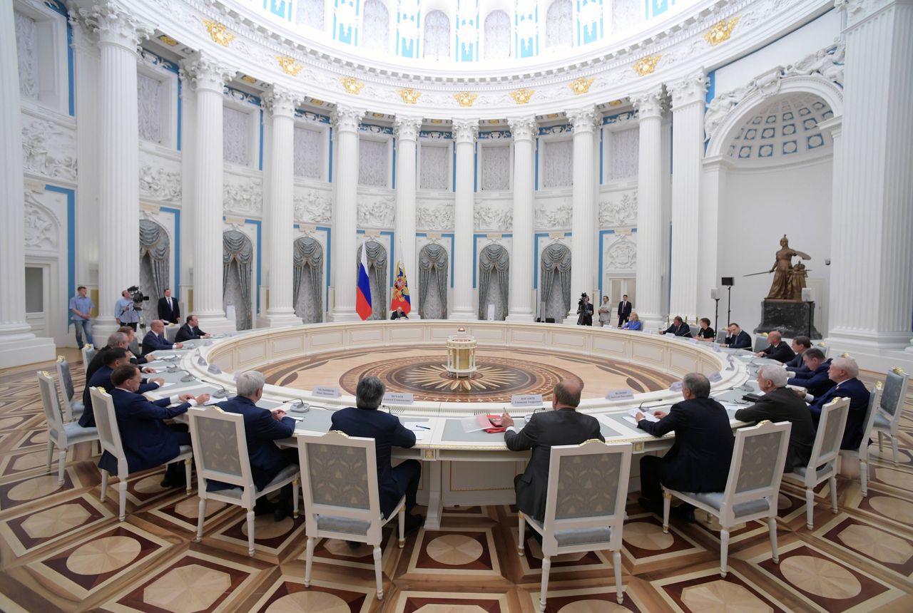 Kim jest "seryjny samobójca" z Rosji? "To ostrzeżenie"