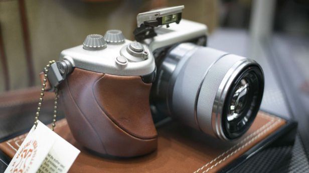 W skrócie: koniec ze stacjonarnym Snapseedem oraz RSS, Hasselblad Lunar dostępny od kwietnia 1