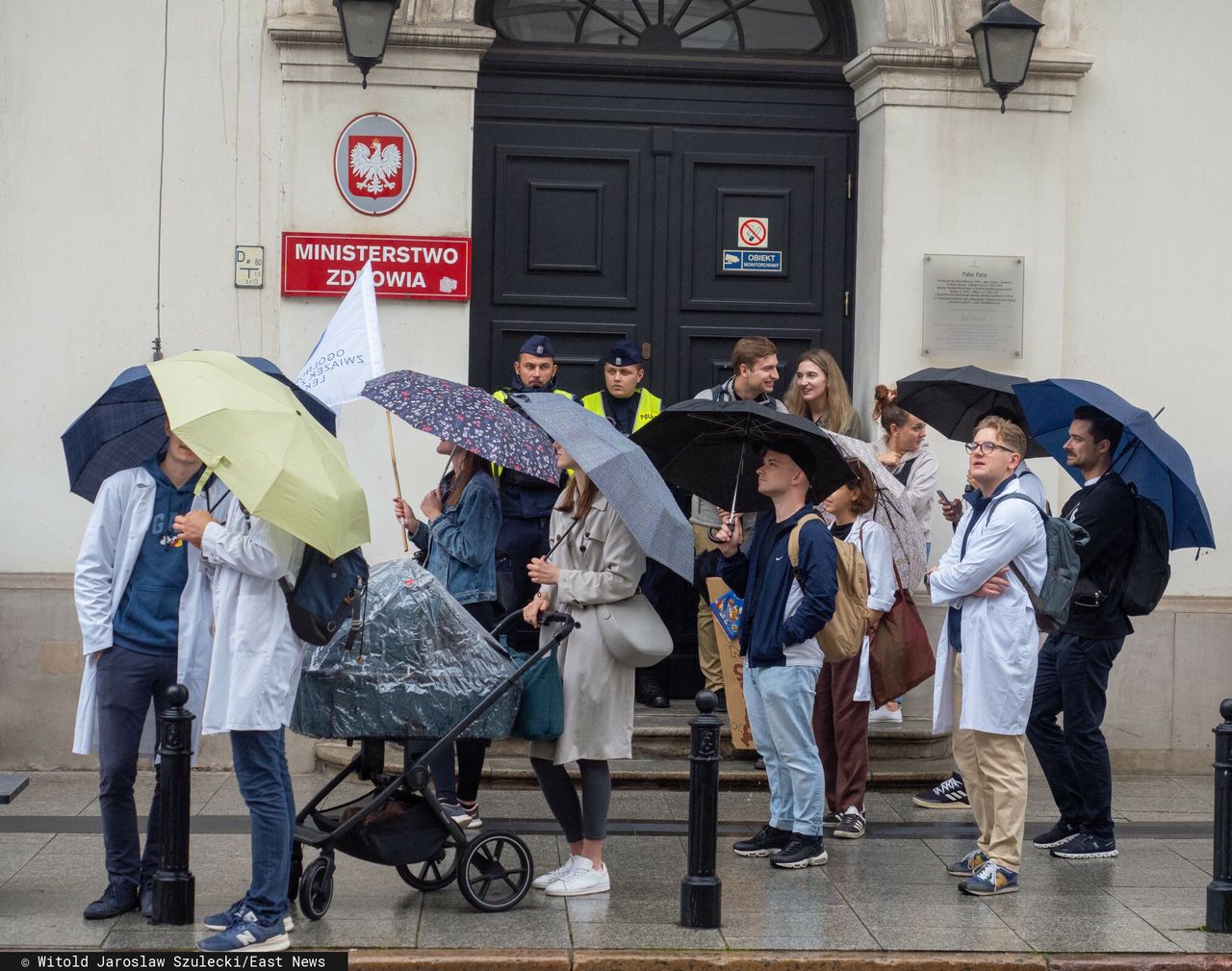 Przeciwko spadkowi jakości kształcenia protestowali m.in. lekarze rezydenci