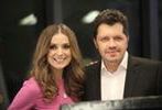''Podejrzani zakochani'': Krzysztof Kiljański i Halina Młynkova śpiewają dla podejrzanych zakochanych [wideo]