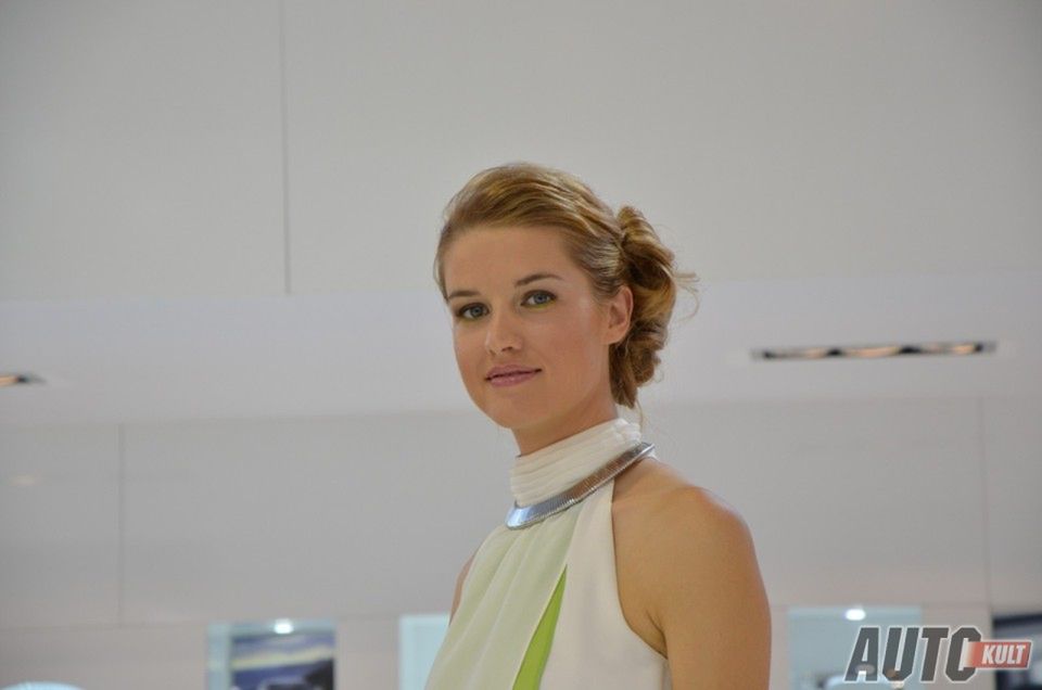 Hostessy z Paris Motor Show 2012 [galeria] 4