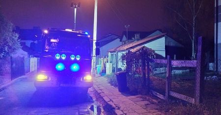 Nocny pożar domu w Lublinie. Strażacy wynieśli ciało kobiety
