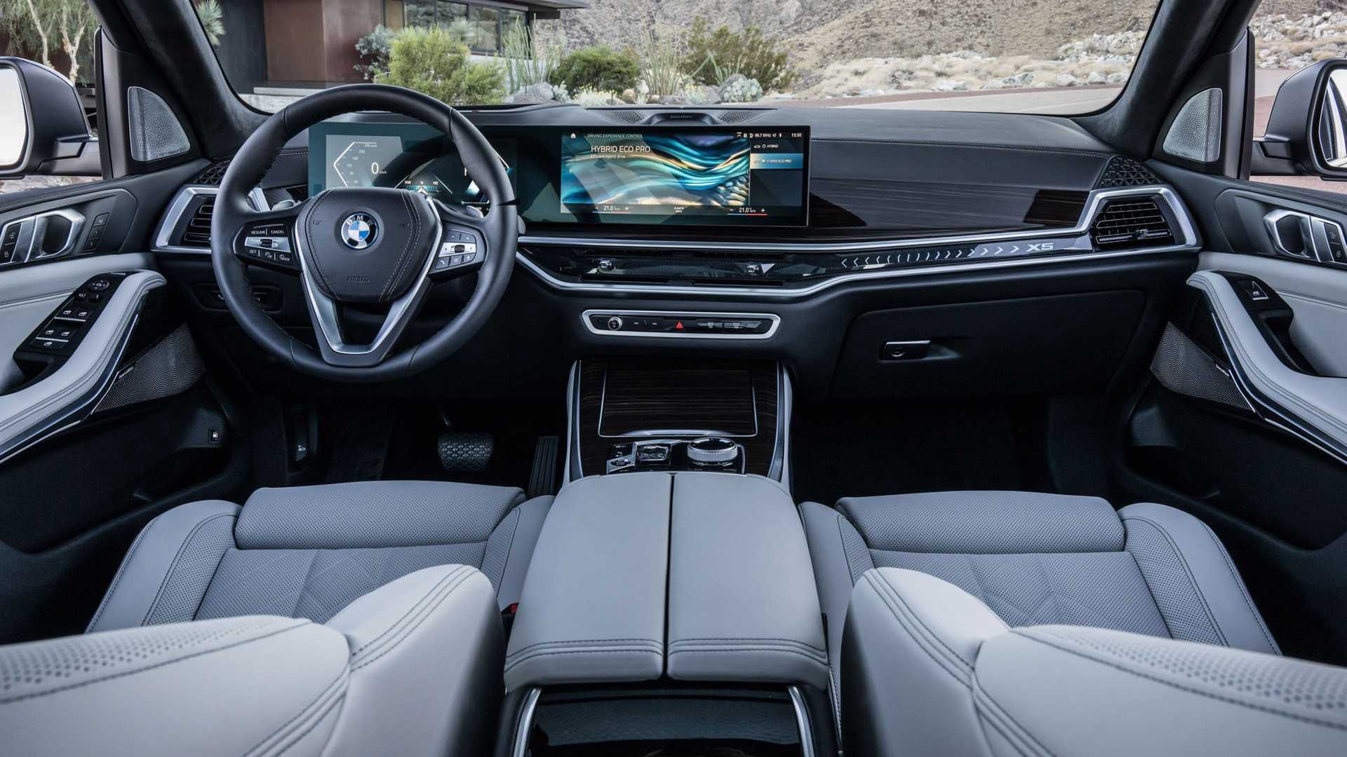 BMW X5 (2023)