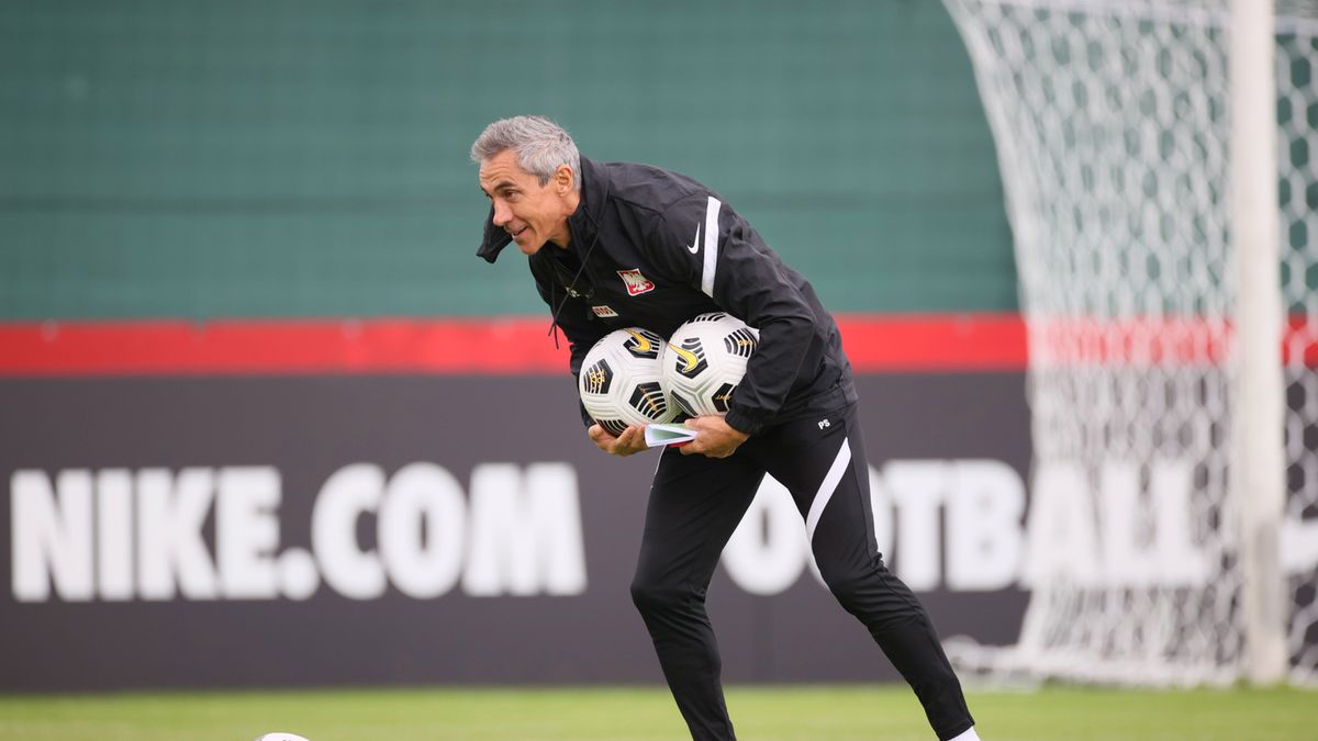 PAP / Leszek Szymański / Na zdjęciu: Paulo Sousa