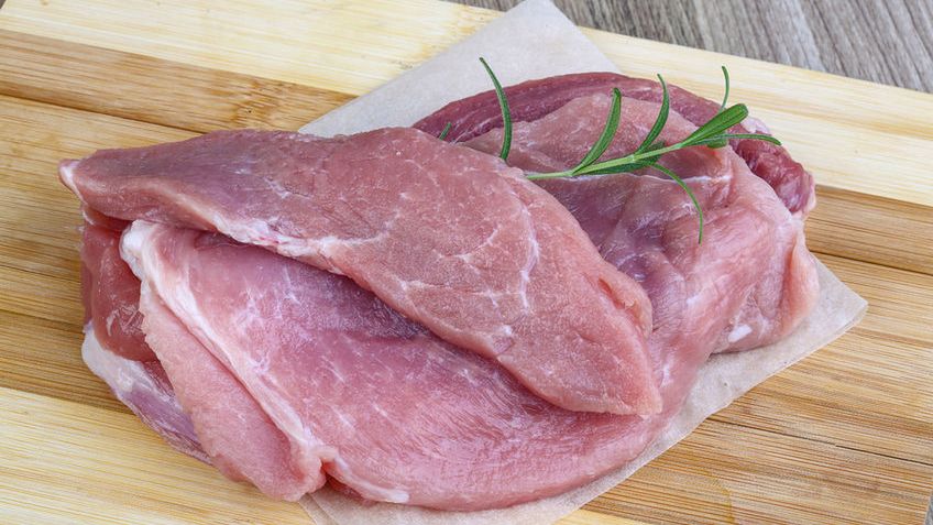 Surowa karkówka wieprzowa (samo mięso)