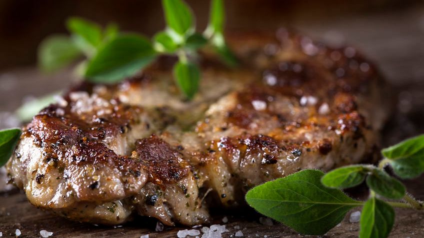 Opiekana karkówka wieprzowa (samo mięso)