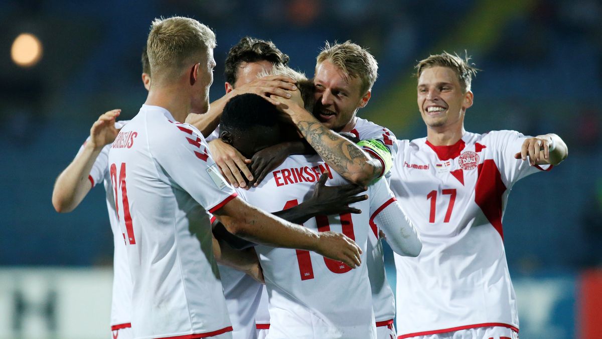 Zdjęcie okładkowe artykułu: Reuters / Na zdjęciu: piłkarze reprezentacji Danii