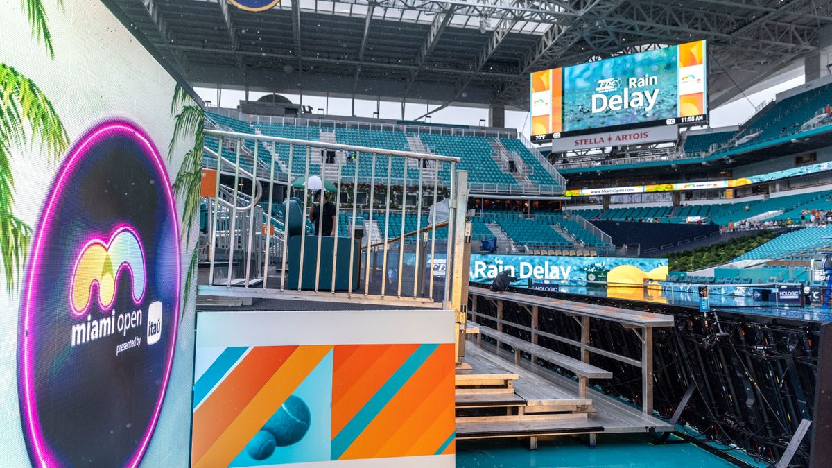 Zdjęcie okładkowe artykułu: PAP/EPA / Cristobal Herrera-Ulashkevich / Na zdjęciu: Hard Rock Stadium w Miami