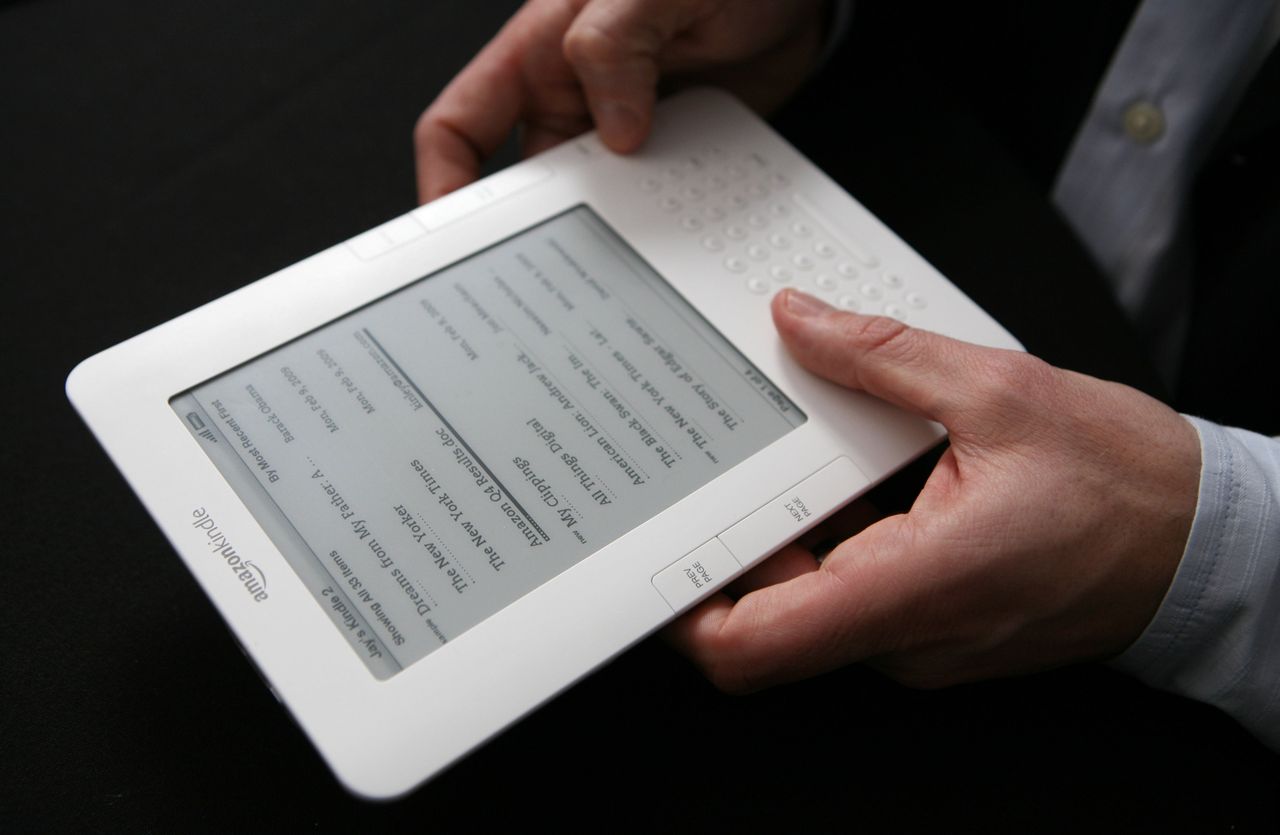 Kindle ma 7 lat, Amazon zmienia książki w słuchowiska