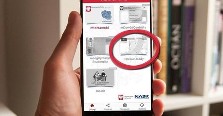 Prawo jazdy w telefonie. Tak wygląda próbna wersja aplikacji mObywatel