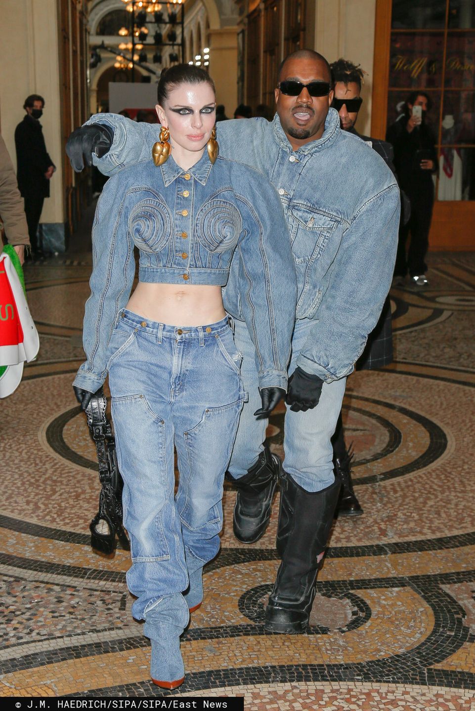 Kanye West, Julia Fox