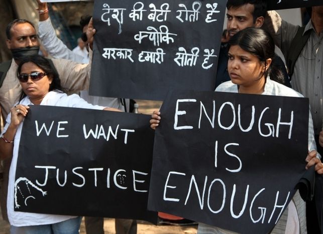 Indie: Zarzut morderstwa dla sześciu gwałcicieli z Delhi