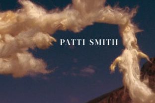 "Obłokobujanie" - nowa książka piosenkarki Patti Smith