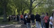 Gigantyczna kolejka. Turyści stali nawet 45 minut, żeby zobaczyć jedno miejsce