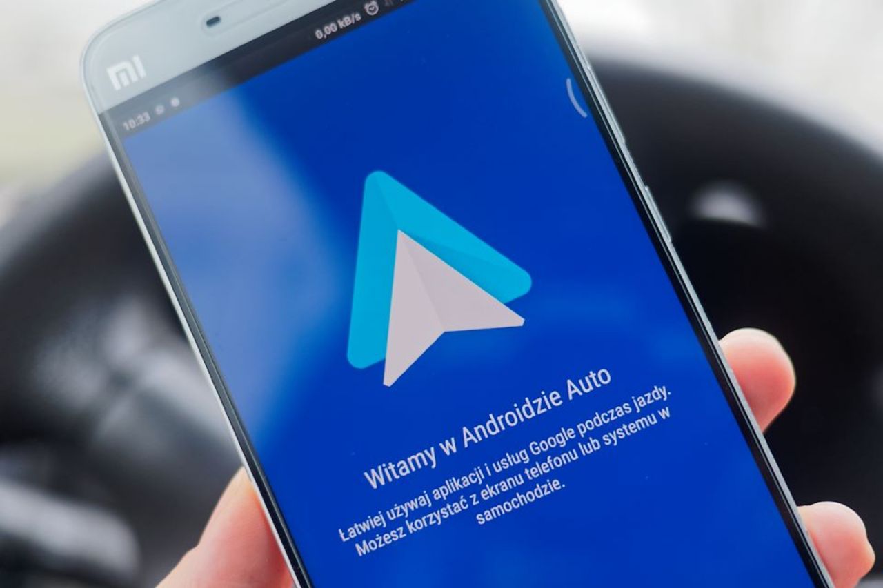 Android Auto z obsługą audycji internetowych. Można już testować Google Podcasts