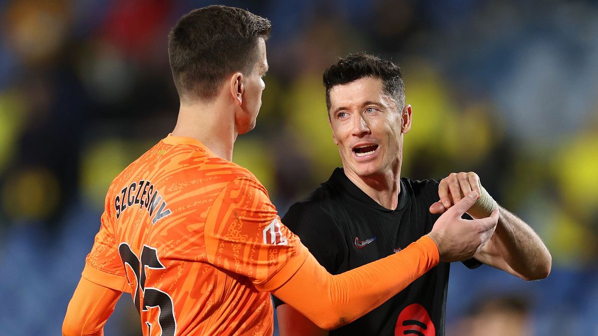 Getty Images / Florencia Tan Jun / Na zdjęciu: Wojciech Szczęsny i Robert Lewandowski 