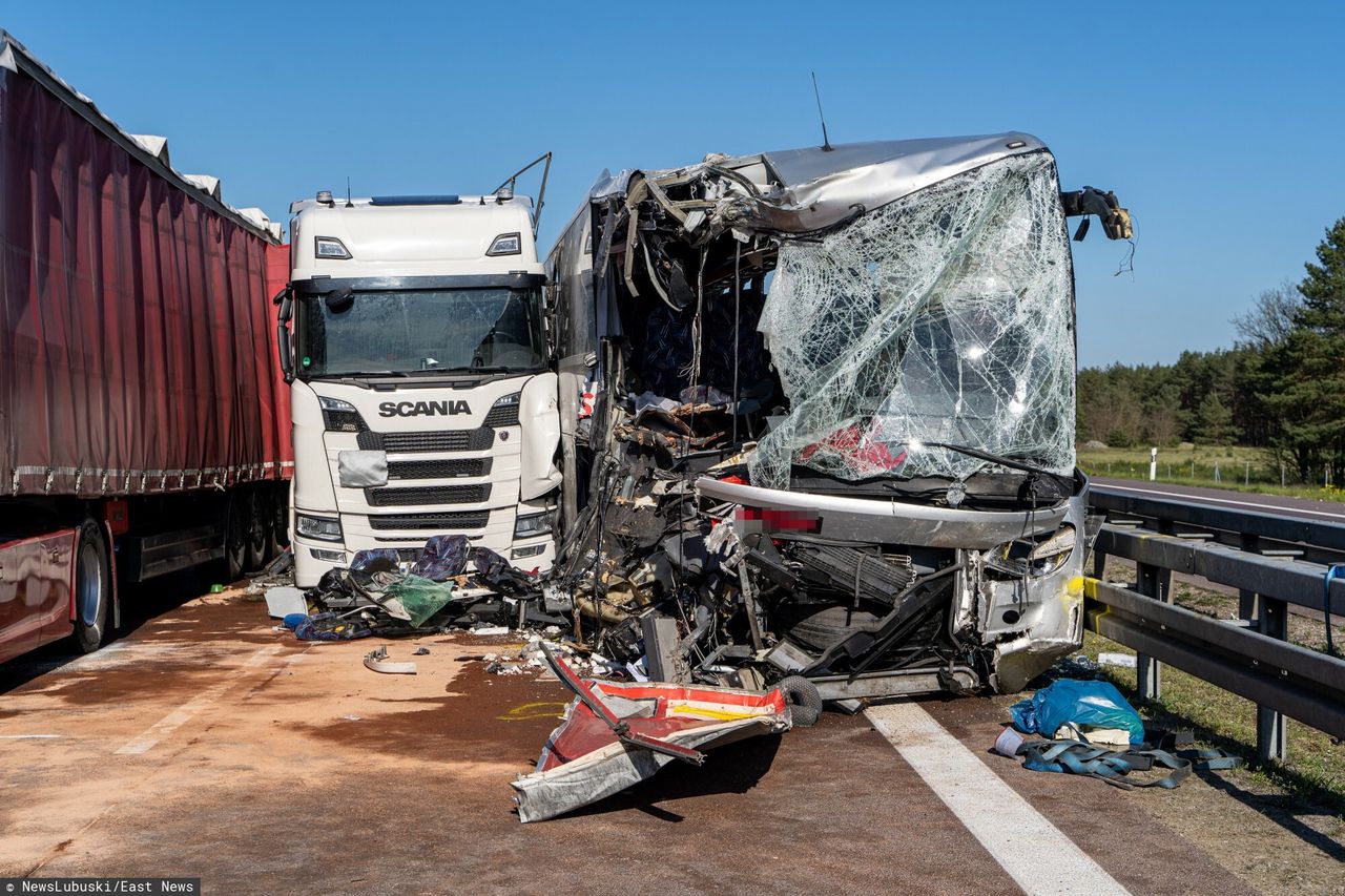 Wypadek polskiego autokaru na A12 w Niemczech