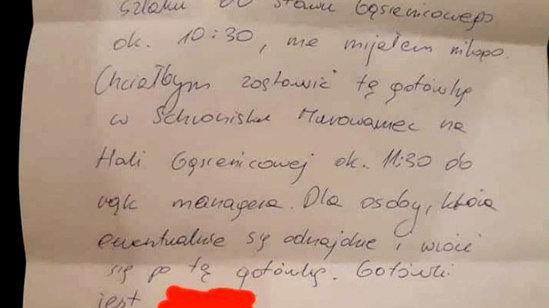 Pewien turysta, idąc szlakiem do Stawy Gąsienicowego, zauważył portfel, w którym była gotówka