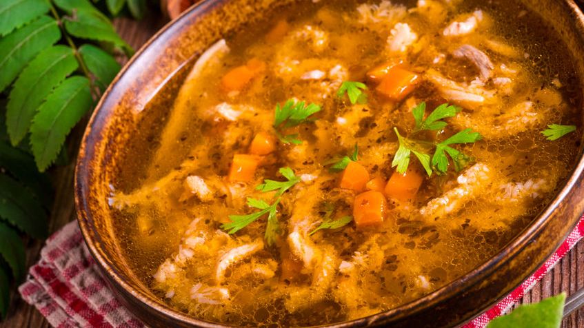 Flaczki wieprzowe gotowane na wolnym ogniu