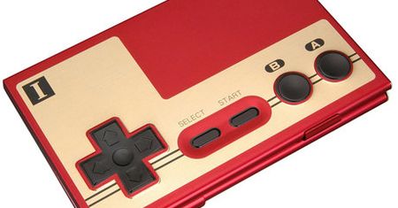 Banpresto szykuje zestaw dla biznesmena-palacza i gracza