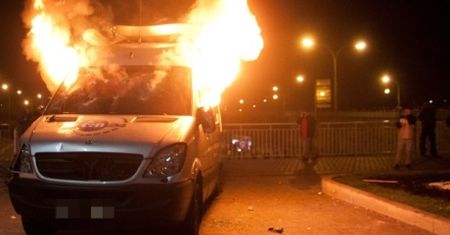 Polski raper: "SPŁONĄ WOZY TVN-u!"