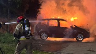 Tarnobrzeg: Pożar samochodu w centrum. To podpalenie?