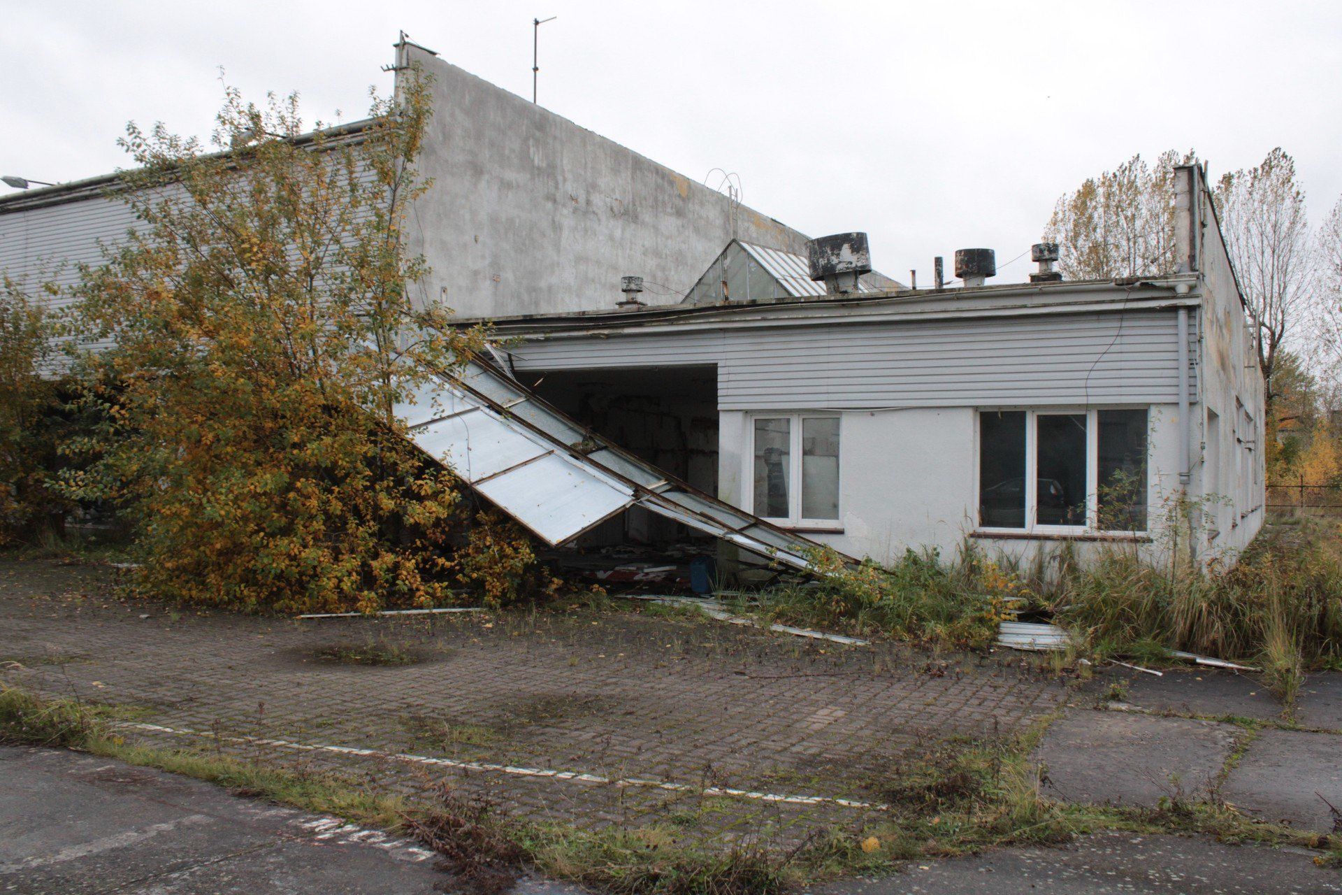 ZRUJNOWANE BUDYNKI PO GAZOPOLU