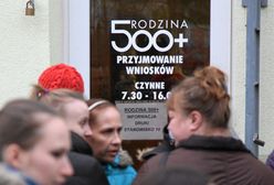 Wypłaty 500+ mogą być zagrożone. Urzędnicy szykują się do wielkiego strajku