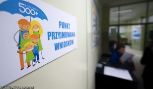 500+. Wypłaty zagrożone, urzędnicy się nie wyrabiają