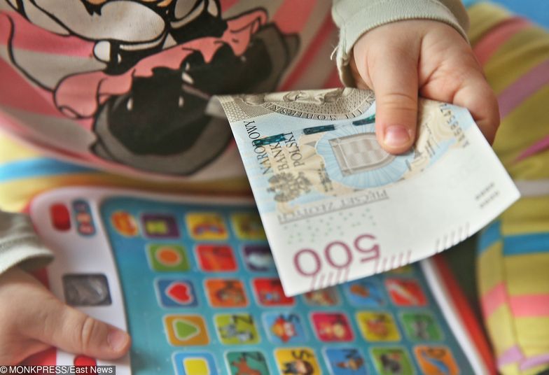 Pieniądze z 500+ otrzyma niemal 7 milionów polskich dzieci