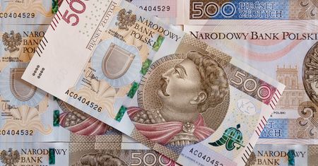 Pięć tysięcy na rękę. Tyle według większości Polaków wynosi godna pensja