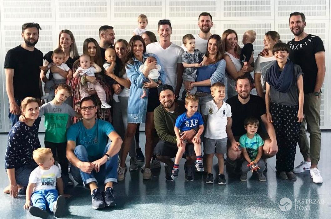 Anna i Robert Lewandowscy - pierwsze zdjęcie z córką Klarą