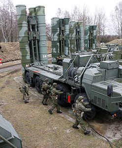 Rosja ćwiczy obronę Kaliningradu rakietami S-400 Triumf