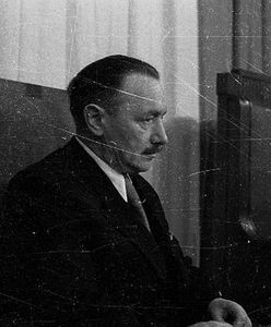 Marta Tychmanowicz: nagła śmierć Bolesława Bieruta, byłego prezydenta Polski, w Moskwie