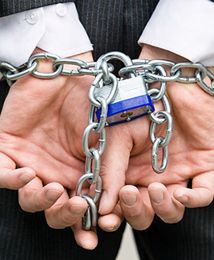 Zaniżanie pensji więźniów niezgodne z konstytucją