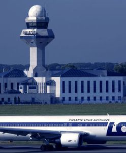 Kontroler ujawnia kulisy awaryjnego lądowania na Okęciu