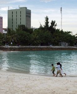 Malediwy: 16-latka skazana na chłostę za seks przedmałżeński