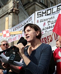 Pikieta Solidarnych 2010 pod siedzibą TVP ws. rzetelnej transmisji marszu PiS "Obudź się Polsko"
