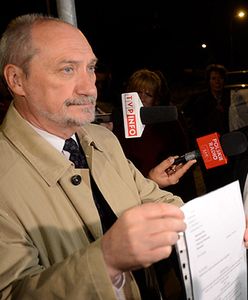 Antoni Macierewicz: błędnie zidentyfikowano sześć ofiar katastrofy smoleńskiej