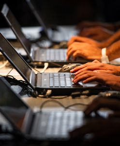 Oto "wrogowie internetu" - kto jest na liście?