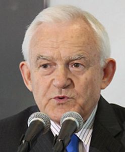 Leszek Miller: PiS to partia symboli i trumien
