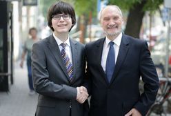 W MON student doradza profesorowi. Co naprawdę robi Edmund Janniger?