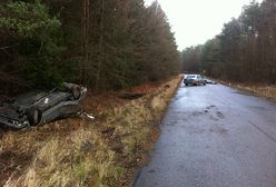 Śmiertelny wypadek. Auto rozjechało kobietę, która dzwoniła po pomoc drogową