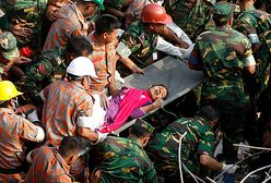 Bangladesz: w ruinach zawalonej fabryki znaleziono żywą kobietę!